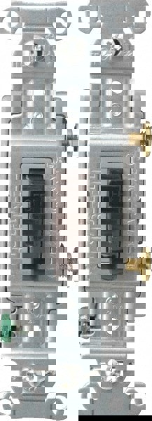 1 Pole, 120 to 277 VAC, 20 Amp, Commercial Grade Toggle Wall Switch